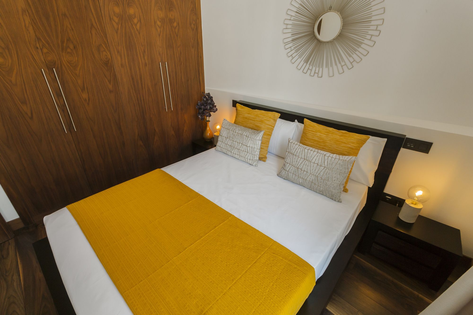 Dobo Rooms Gran Via Apartments Madrid Exterior foto